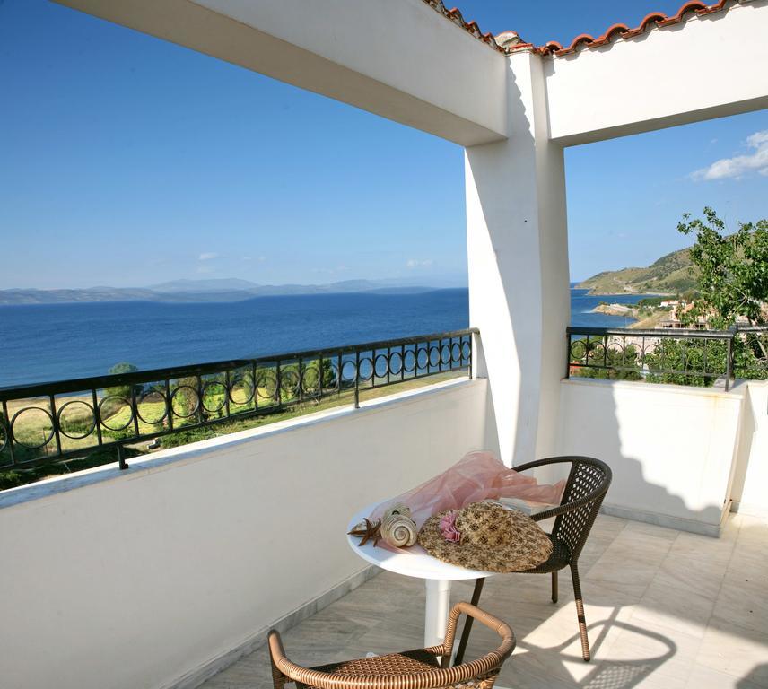 Belvedere Aeolis Hotel Mythimna Esterno foto