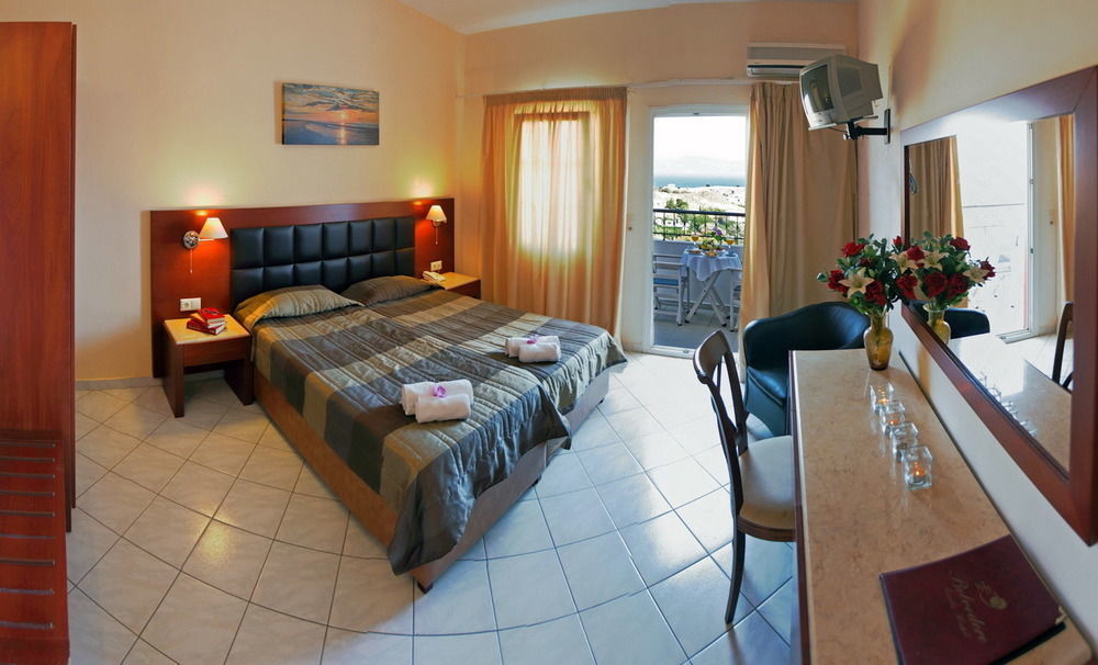 Belvedere Aeolis Hotel Mythimna Esterno foto